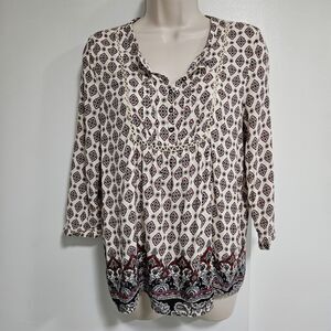 Jennifer Taylor Size Medium Ivory Medallion‎ Print 3/4 Sleeve Pleated Blouse